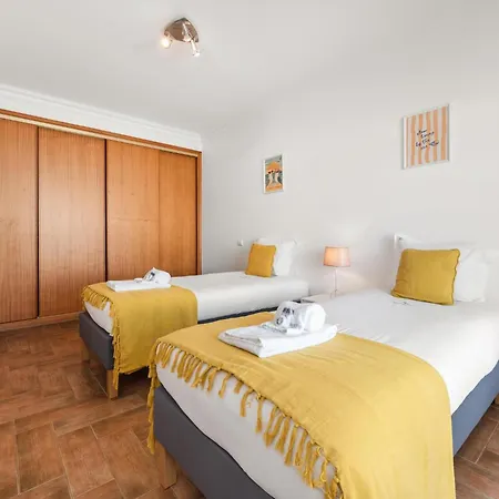 With Private Pool Steps From #2025 بيت للعطل *