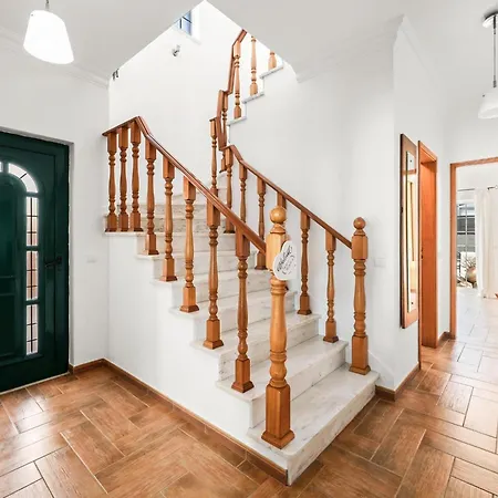 With Private Pool Steps From #2025 Vakantiehuis