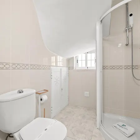 With Private Pool Steps From #2025 * Burgau