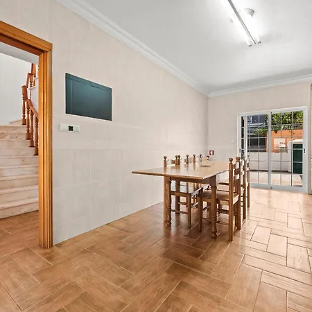 Vakantiehuis With Private Pool Steps From #2025